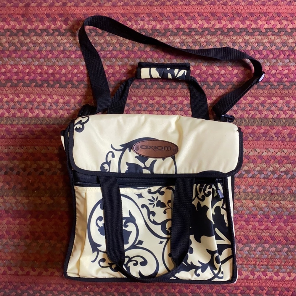 AXIOM CYCLING PERFORMANCE GREEN VELCRO GEAR BIKE BAG